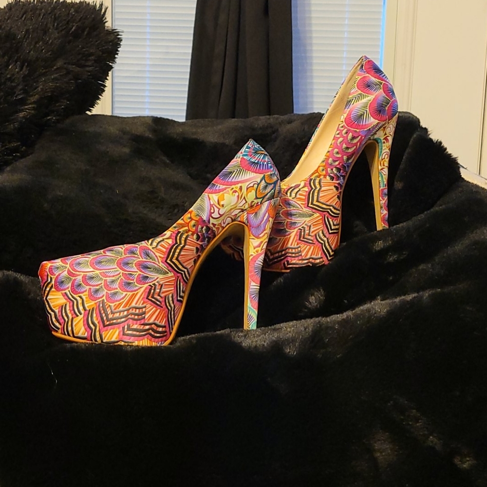 Shoe Dazzle Stilleto  Heels